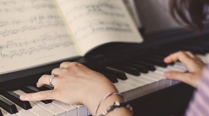 Heb jij de kunst van het pianospelen al in de vingers?
